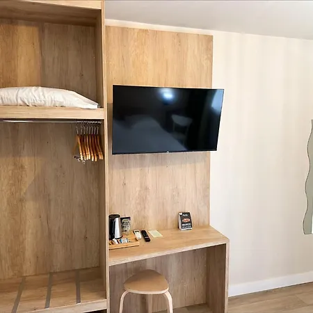 Eco Chic Hotel Saint-Pierre-du-Mont (Landes)