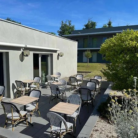 Eco Chic Hotel 3*