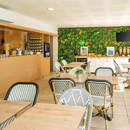 Hotell Sure By Western Mont-de-marsan 3*
