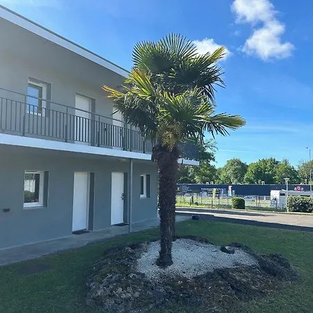 Hotell Sure By Western Mont-de-marsan 3*