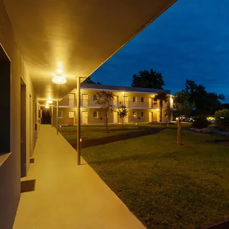 Hotel Eco Chic Saint-Pierre-du-Mont (Landes)